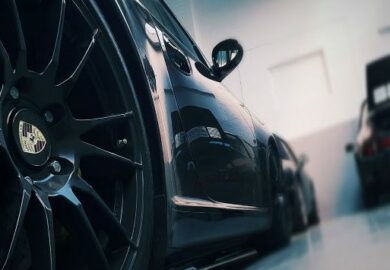 porsche cayman garage
